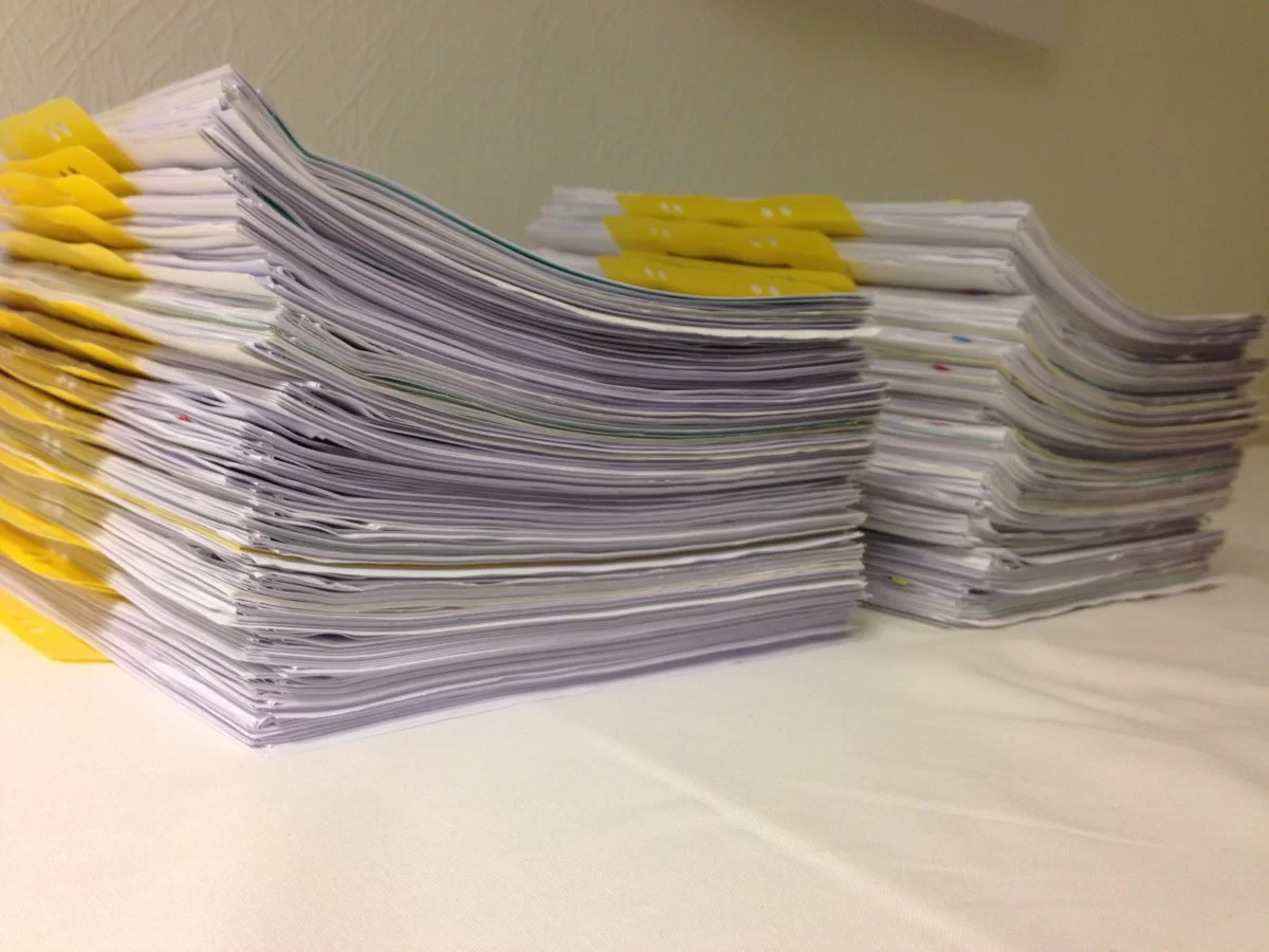 leaves_documents_office_regulation_files-958097
